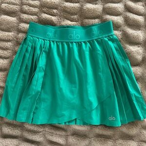 Alo Teal Pleated Skirt
